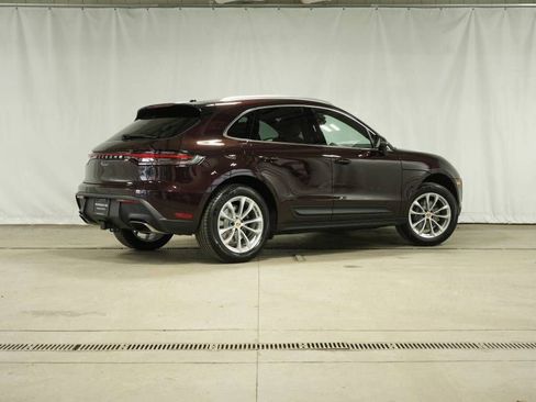 New 2026 Porsche Macan image 7
