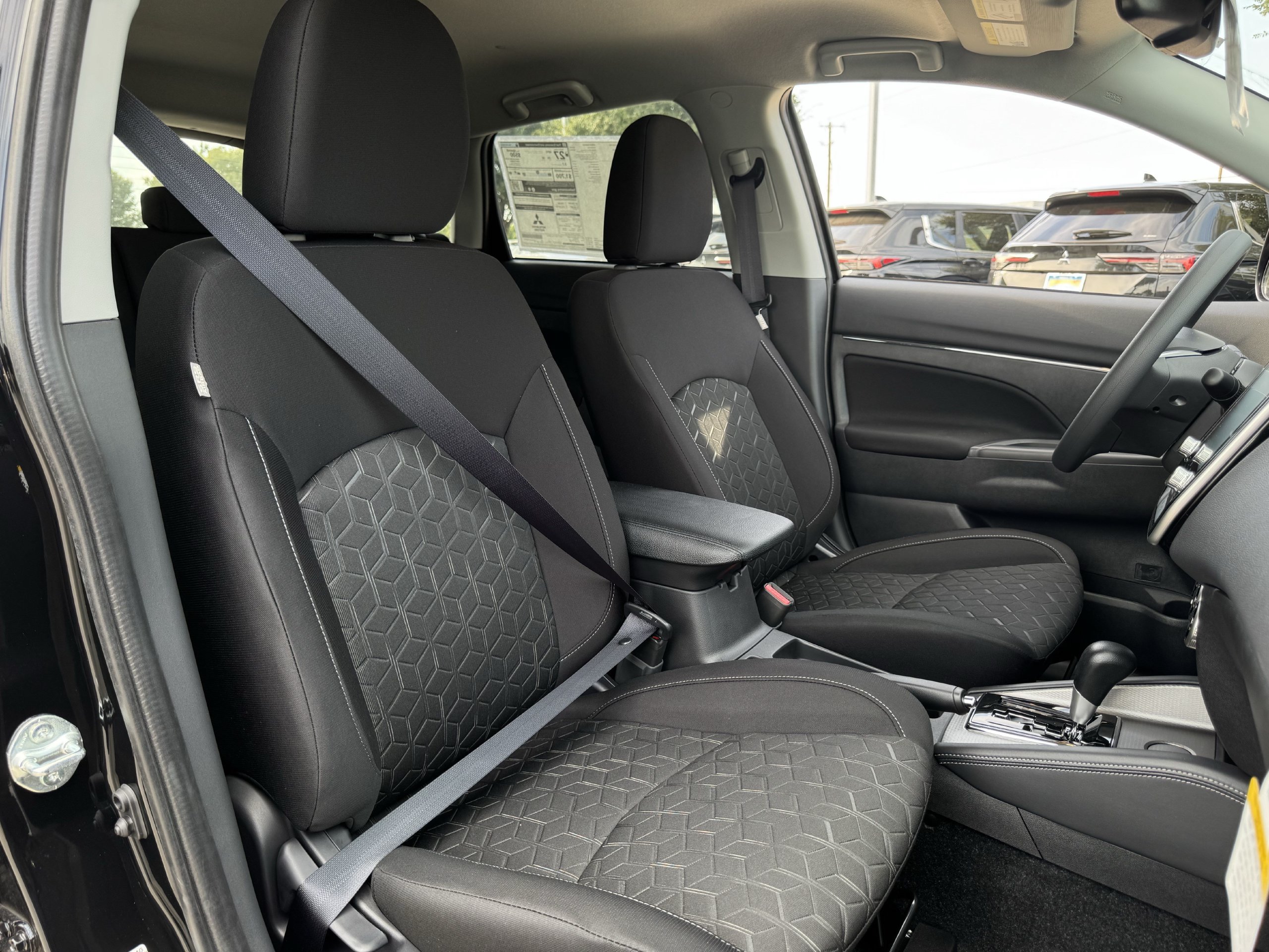 New 2027 Mitsubishi Outlander Sport ES FWD image 22