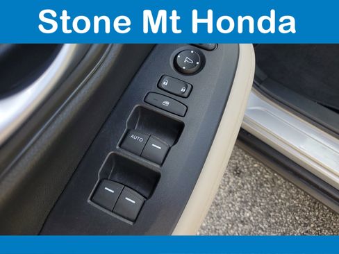 Used 2024 Honda HR-V LX image 20