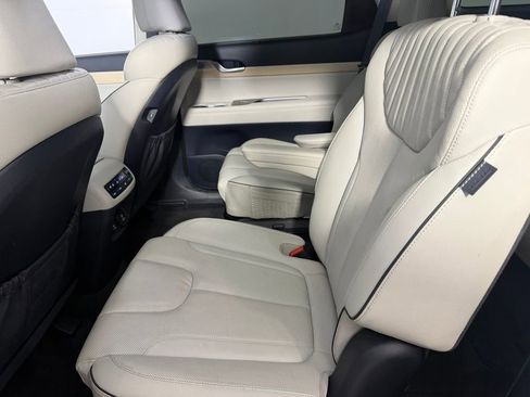 Used 2023 Hyundai Palisade Limited w/ Cargo Package FWD image 28