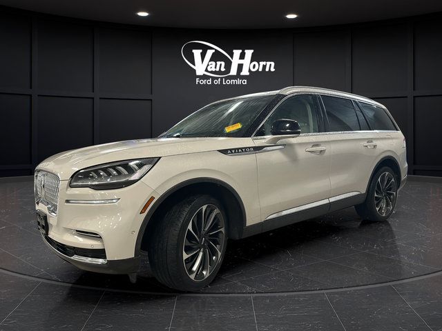 Used 2023 Lincoln Aviator Reserve w/ Equipment Group 201A AWD/4WD image 3