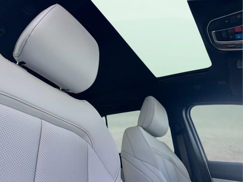 New 2026 Jeep Cherokee Limited image 17