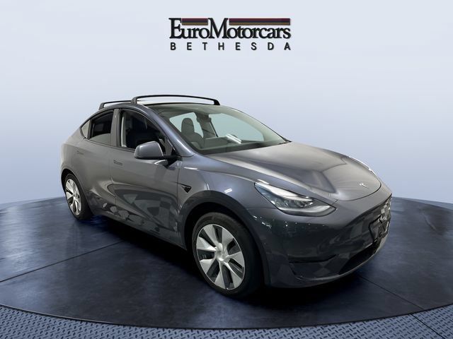 Used 2021 Tesla Model Y Long Range AWD/4WD image 7