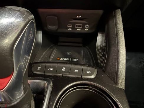 Used 2022 Chevrolet TrailBlazer RS w/ Sun and Liftgate Package FWD image 26