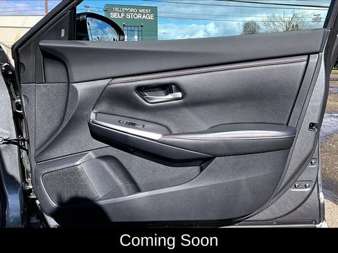 Used 2021 Nissan Sentra SR w/ Lighting Package image 24