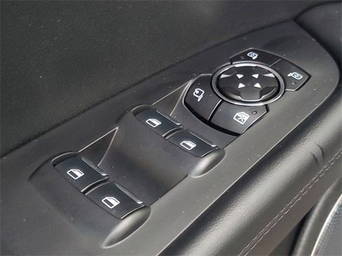 Certified 2023 Lincoln Nautilus Reserve image 14