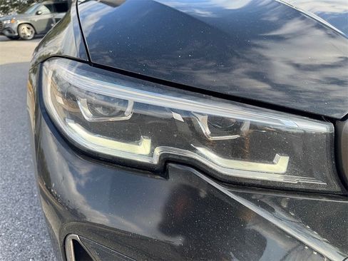 Used 2022 BMW M340i xDrive image 9