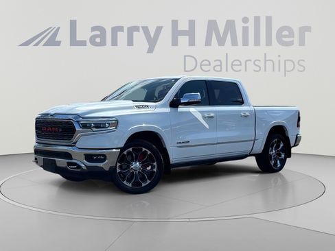 Used 2022 RAM 1500 Limited AWD/4WD image 2