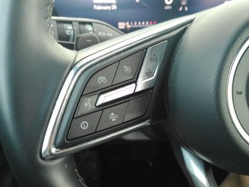 Used 2025 Buick Enclave Preferred image 38