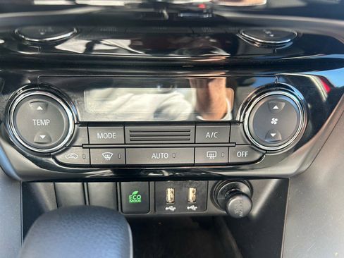 Used 2024 Mitsubishi Eclipse Cross LE image 15