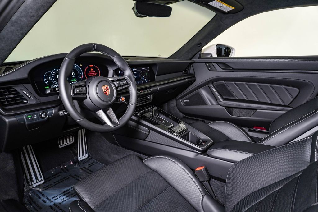 Certified 2026 Porsche 911 Carrera GTS RWD image 4