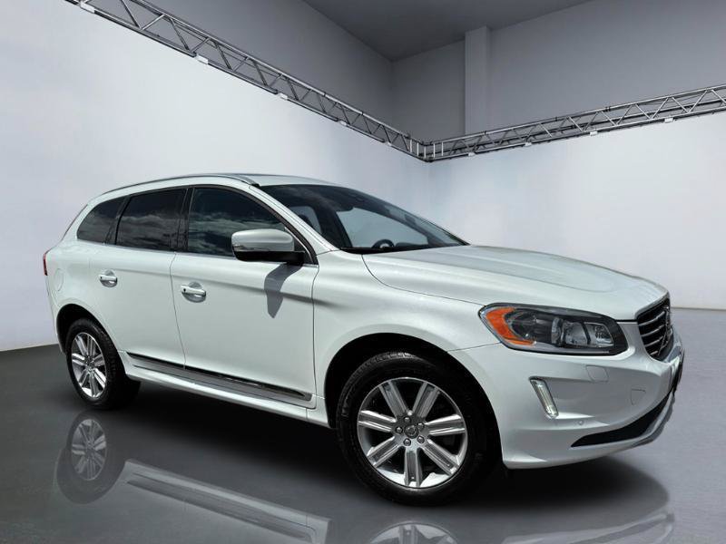 Used 2017 Volvo XC60 T5 Inscription w/ Preferred Option Package AWD/4WD image 27