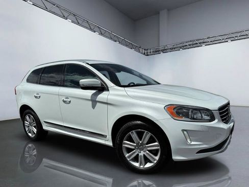 Used 2017 Volvo XC60 T5 Inscription w/ Preferred Option Package AWD/4WD image 27
