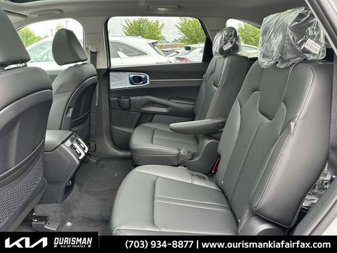 New 2025 Kia Sorento X-Line EX image 30