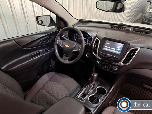 Used 2018 Chevrolet Equinox LT image 10