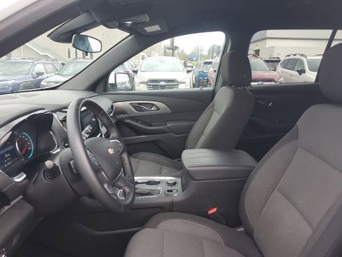 Certified 2023 Chevrolet Traverse LT w/ LPO, Floor Liner Package AWD/4WD image 18