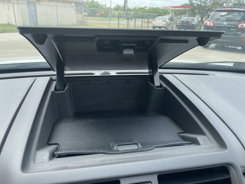 Used 2011 Ford Fusion SEL image 12