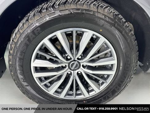 Used 2021 Nissan Armada SL w/ Captain's Chairs Package AWD/4WD image 33