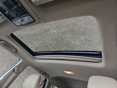 Used 2016 Toyota 4Runner Limited image 31