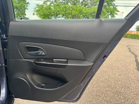Used 2014 Chevrolet Cruze LT FWD image 32