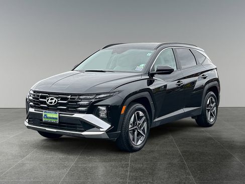 Used 2025 Hyundai Tucson SEL AWD/4WD image 3