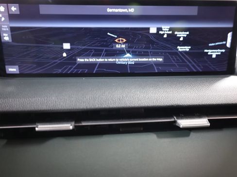Used 2022 Genesis GV70 2.5T w/ Advanced Package AWD/4WD image 82