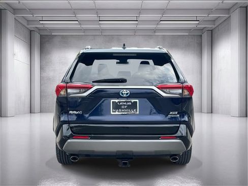 Used 2021 Toyota RAV4 XSE w/ XSE Grade Weather Package AWD/4WD image 4
