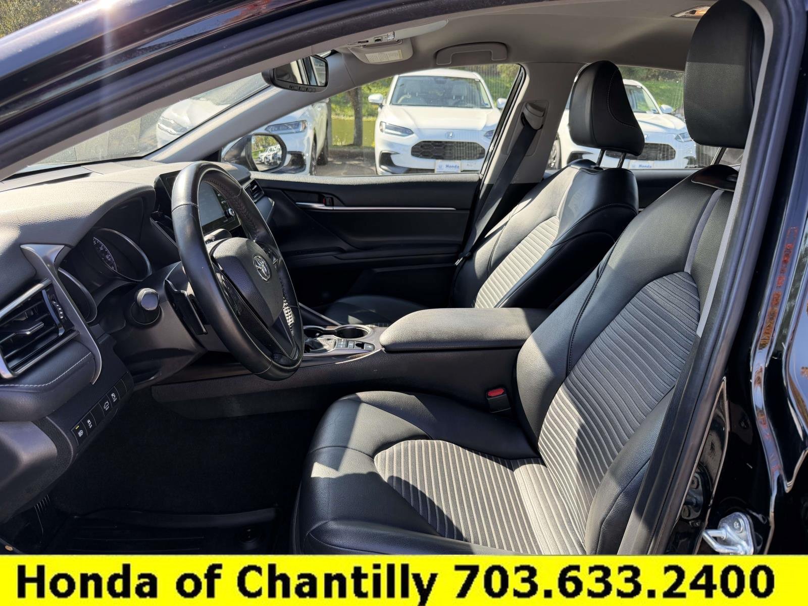Used 2022 Toyota Camry SE AWD/4WD image 13
