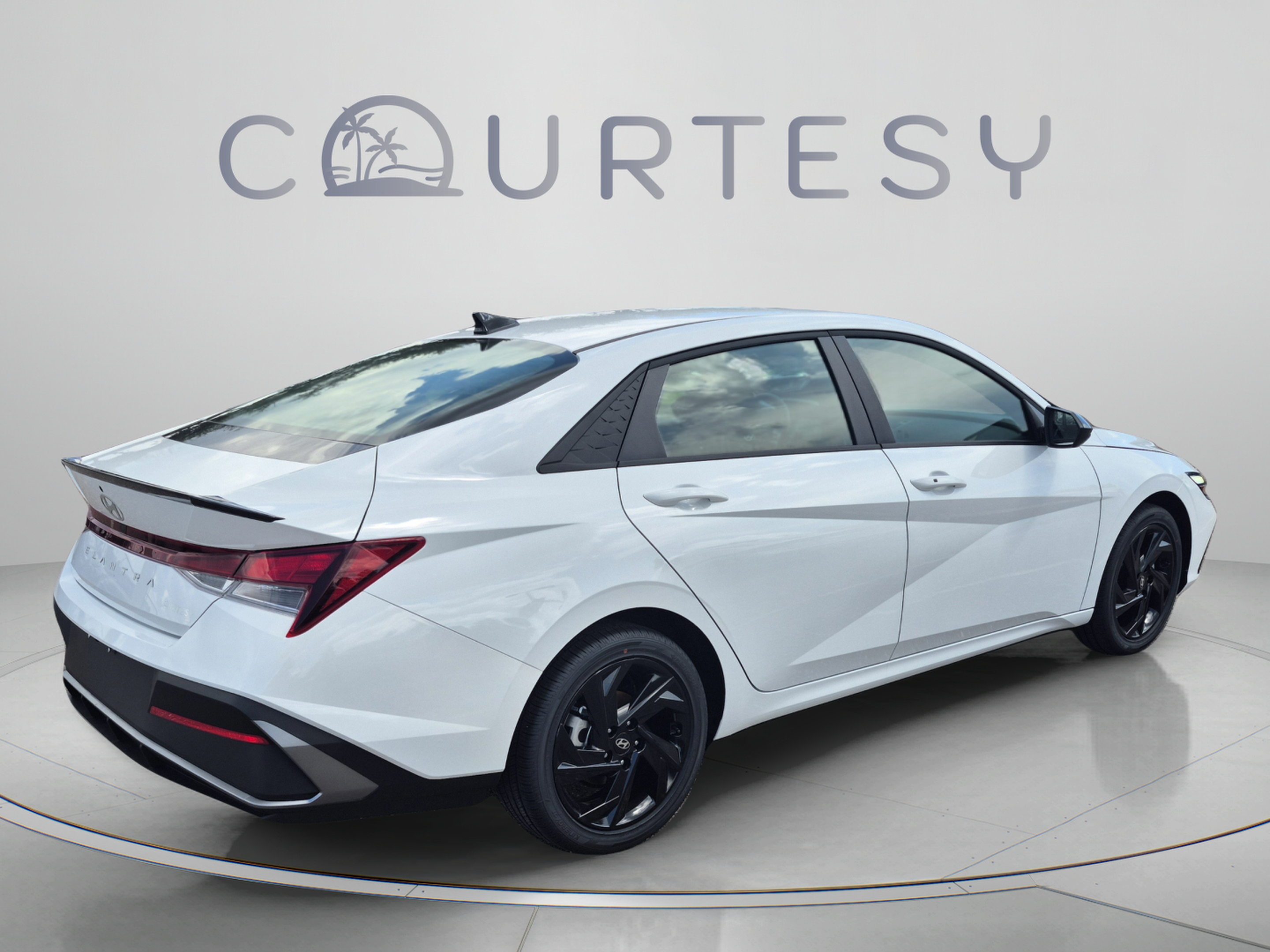 New 2026 Hyundai Elantra SEL Sport FWD image 5