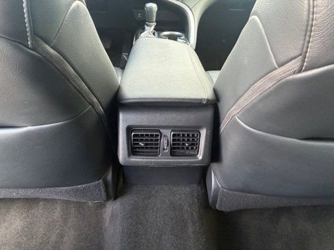 Used 2019 Toyota Camry XSE image 19