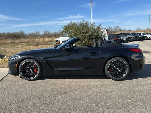 New 2026 BMW Z4 M40i w/ Premium Package image 5