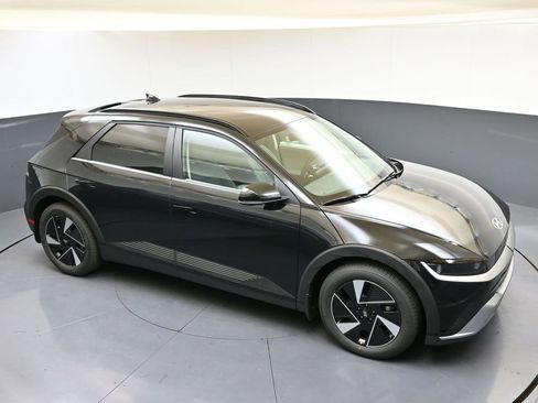 New 2025 Hyundai Ioniq 5 SEL image 49