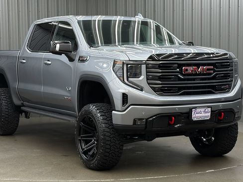 Used 2026 GMC Sierra 1500 AT4 w/ AT4 Premium Package AWD/4WD image 7