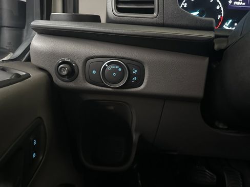 Used 2020 Ford Transit 350 XLT image 19