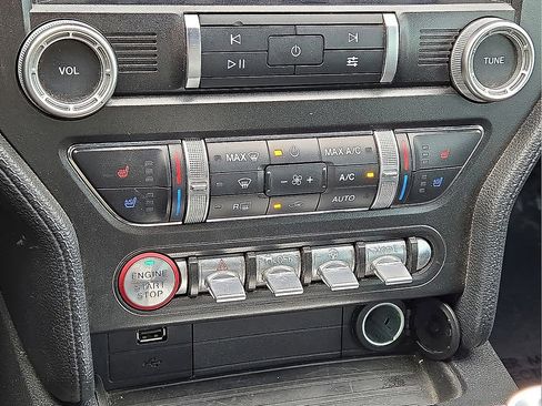 Used 2023 Ford Mustang Premium image 25