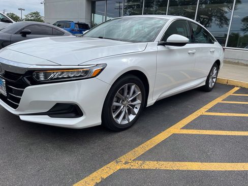 Used 2021 Honda Accord LX image 2