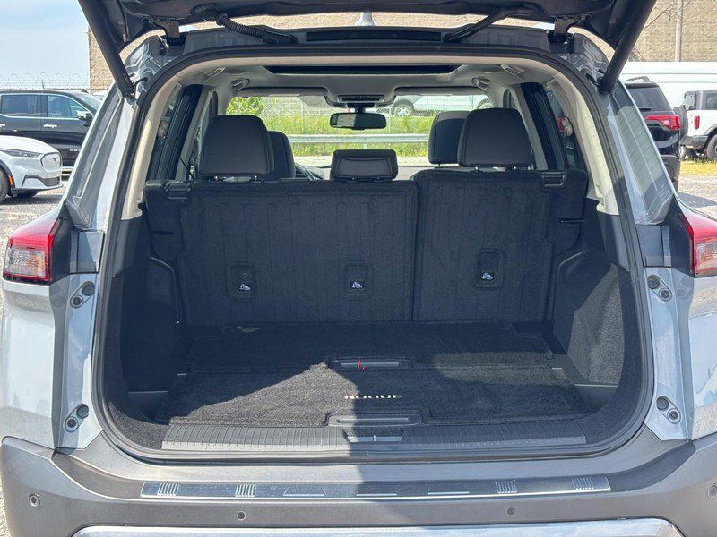 Used 2023 Nissan Rogue SL w/ SL Premium Package AWD/4WD image 11