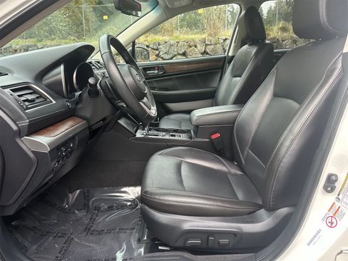 Used 2018 Subaru Outback 3.6R Limited image 14