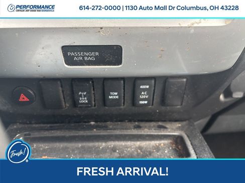 Used 2015 Nissan Titan PRO-4X image 24