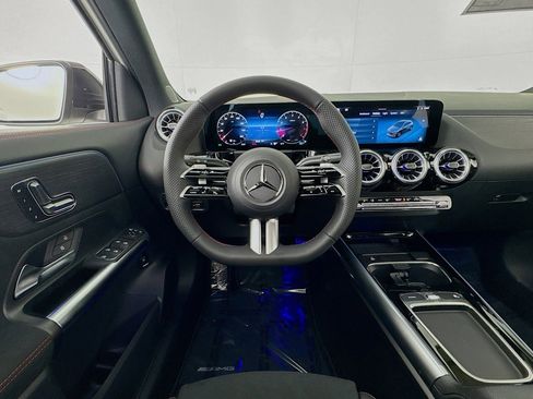 New 2026 Mercedes-Benz GLA 250 image 4