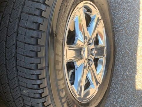 Used 2025 Ford F150 XLT w/ Equipment Group 301A Standard AWD/4WD image 10