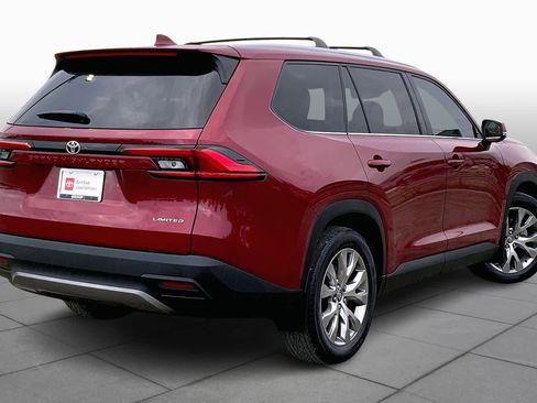 Used 2024 Toyota Grand Highlander Limited image 12