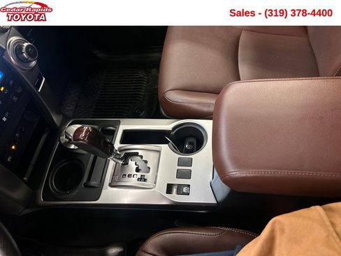 Used 2023 Toyota 4Runner Limited image 19