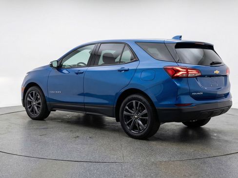 Used 2025 Chevrolet Equinox LT image 6