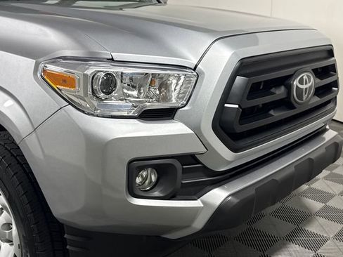 Used 2023 Toyota Tacoma SR AWD/4WD image 14