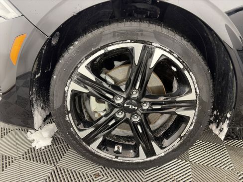 Used 2023 Kia K5 GT-Line image 13