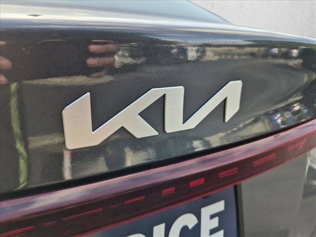 Used 2024 Kia Forte LXS FWD image 27