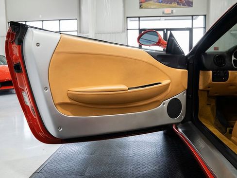 Used 2004 Ferrari 360 Spider image 8