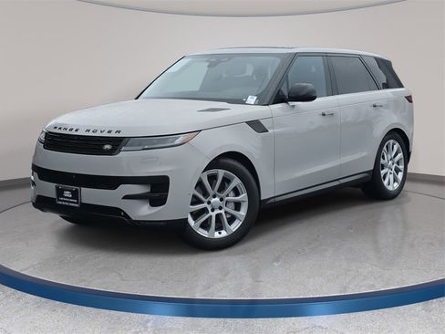 Used 2025 Land Rover Range Rover Sport SE image 1