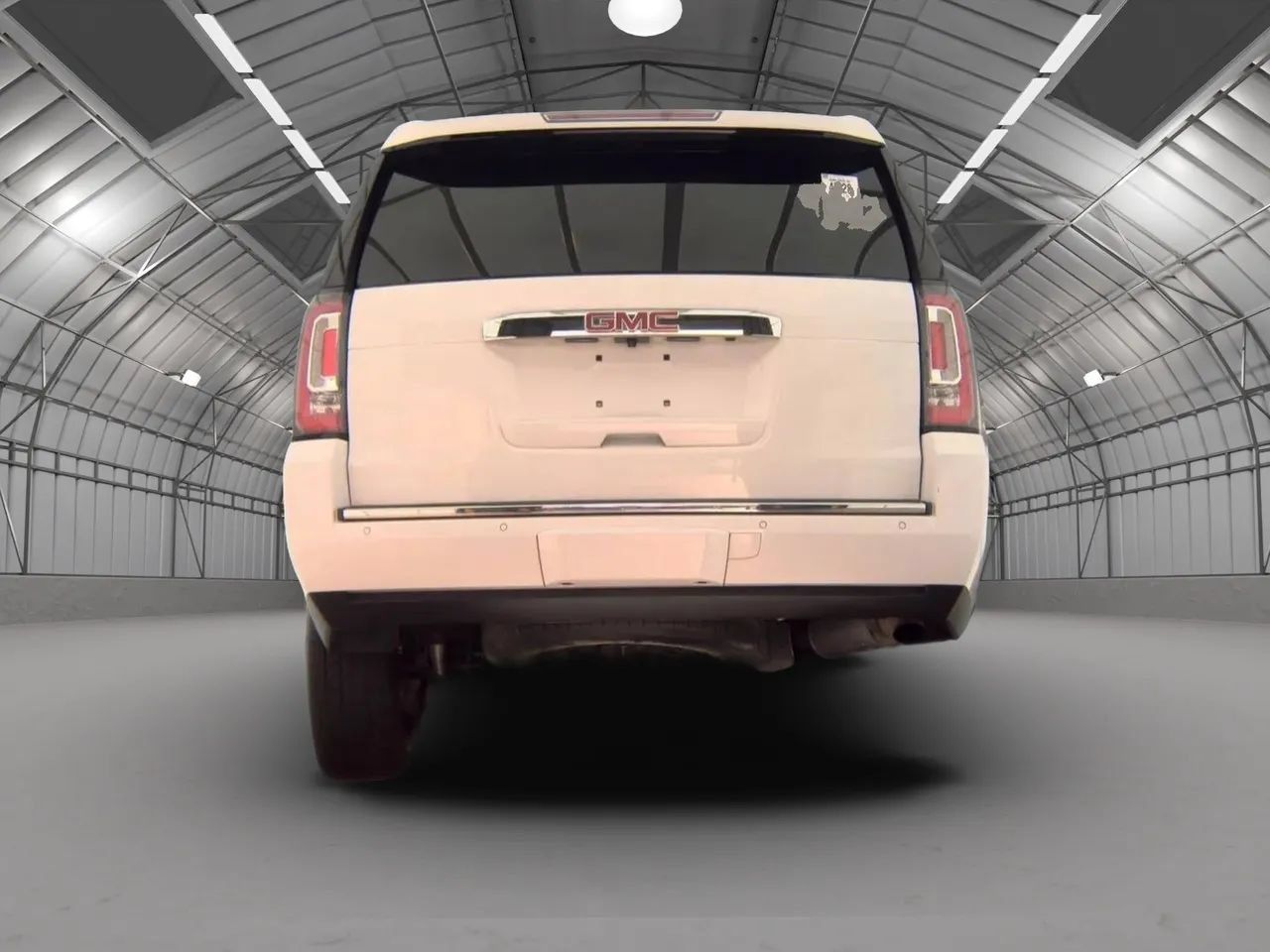 Used 2018 GMC Yukon Denali AWD/4WD image 13